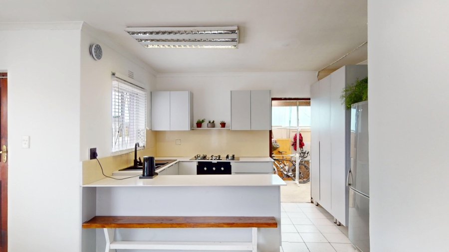 5 Bedroom Property for Sale in Colorado Park Western Cape